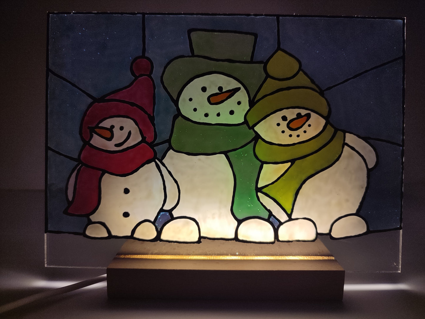 Amigos de invierno con luces